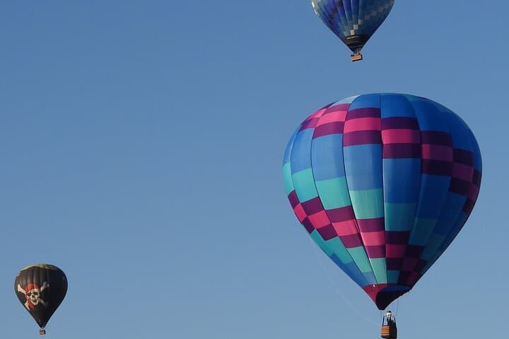 Sunrise Hot Air Balloon Over Temecula Wine Country — Semi-Private Shared Flight photo 5