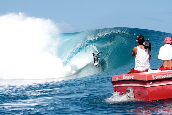 Teahupo'o Pro: Taxi-Boat Front-Row to Tahiti's World-Class Waves photo 3