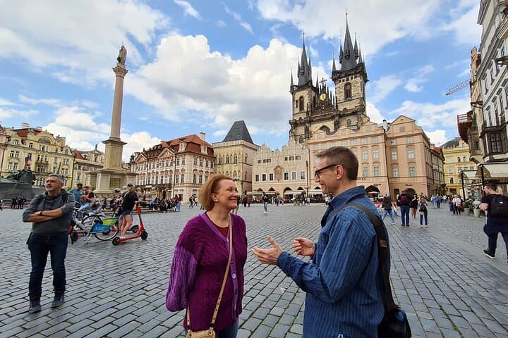 Prague in a Day: Private 5-Hour Guided Sightseeing Tour of Old Town and Castle