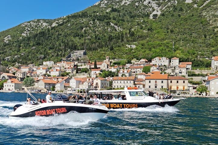Blue Cave & Secret Beaches: 4-Hour Group Boat Tour from Kotor photo 5