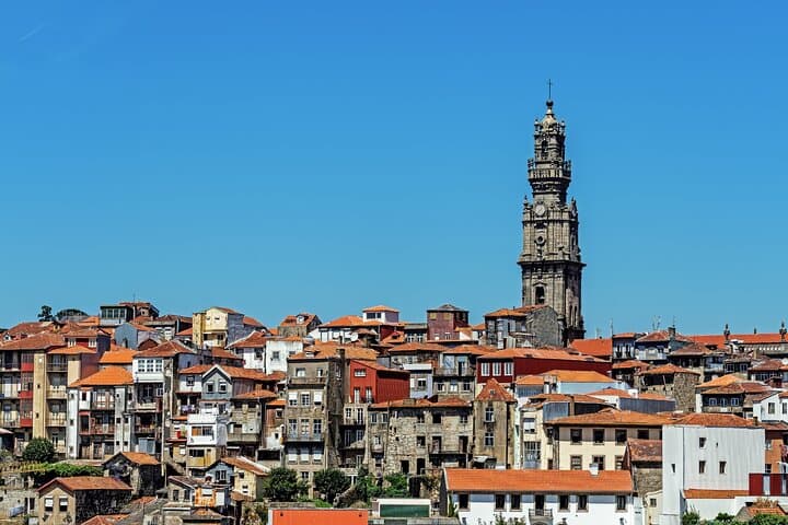Self-Guided Scavenger Hunt in Porto: Interactive Walking Tour of the Ribeira photo 4