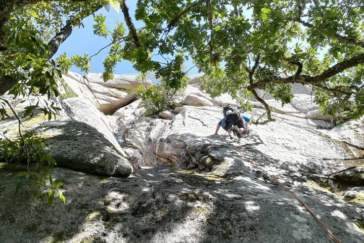 Rock Climbing at Penedo da Amizade — Sintra Day Climb with Views of Pena Palace photo 2
