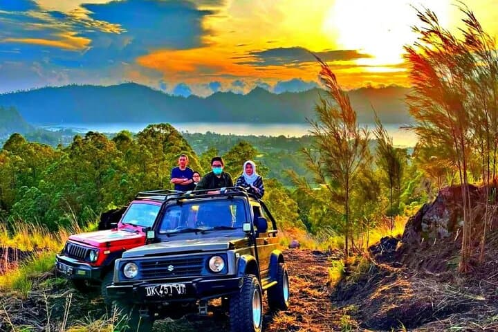 mount-batur-sunrise-jeep-tour-natural-hot-spring-bali photo 5