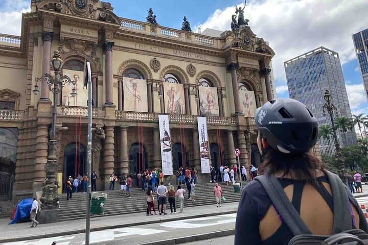 Secrets of Downtown São Paulo Bike Tour — Hidden Gems on a 3-Hour Ride photo 6