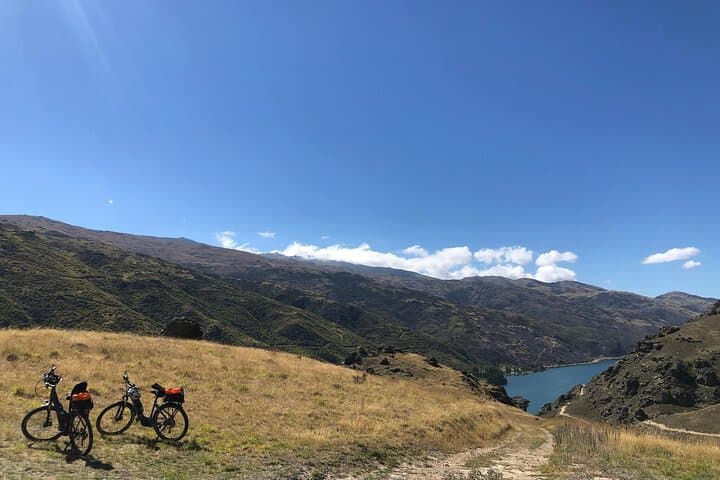 E‑Bike Hawea River Track: 30km Easy Ride from Lake Hawea to Wanaka photo 4