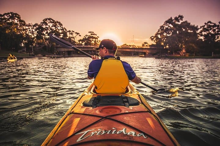 Paddle Karrawirra Parri: 90-Minute Adelaide City Kayak Tour photo 2