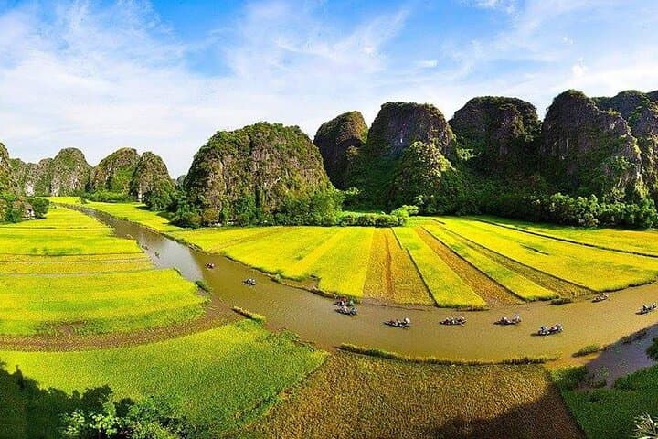 Hoa Lu and Tam Coc Day Trip from Hanoi — Ancient Capital & Karst Boat Ride photo 4