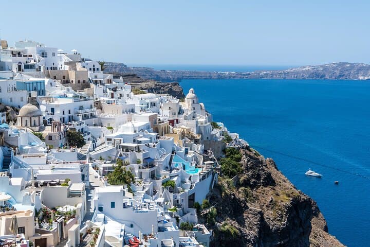 Santorini Half-Day Private Tour: Oia, Caldera Views & Black & Red Beaches photo 6