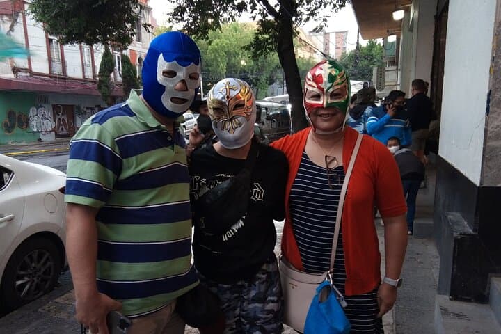 Lucha Libre, Pulque & Tacos Experience in Mexico City: Arena Mexico Night Tour photo 2