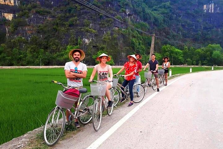 Hoa Lu, Tam Coc & Mua Cave — Luxury Day Trip from Hanoi photo 4