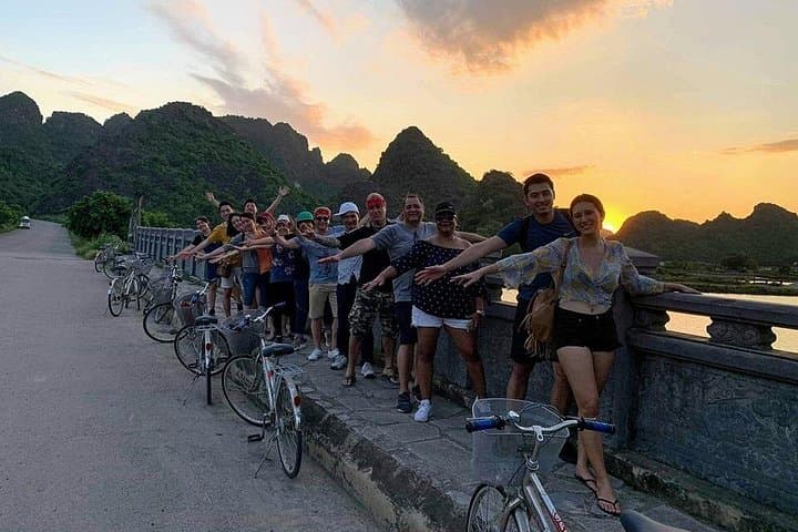 Bai Dinh, Trang An & Mua Cave: Luxury Day Tour from Hanoi to Ninh Binh photo 4