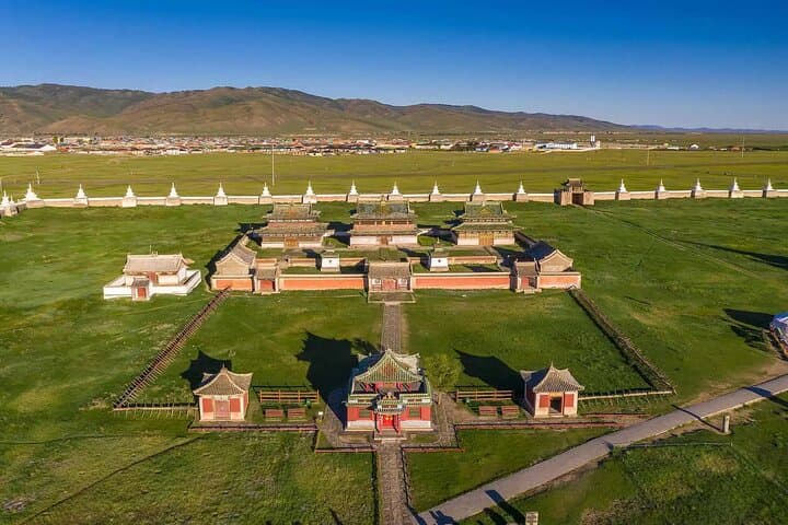 Karakorum & Orkhon Valley: 8-Day Private Tour to the Ancient Mongol Capital