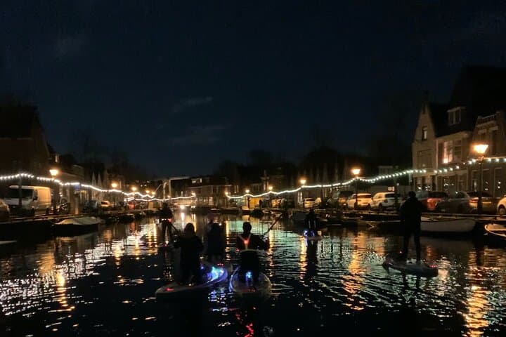 Full-Moon City SUP Tour Through Alkmaar's Canals (2 Hours) photo 3