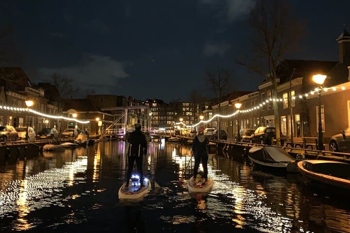 Full-Moon City SUP Tour Through Alkmaar's Canals (2 Hours) photo 5
