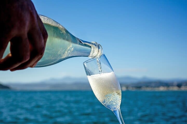 Sunset Cruise on Bella Vita: Knysna Lagoon Champagne Evening photo 4