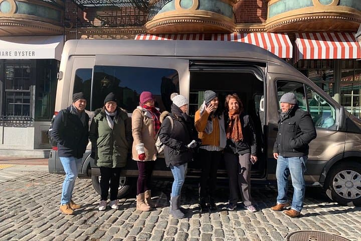 Private Family and Group NYC Transport — 4–5 Hour Custom Manhattan Transfer photo 4