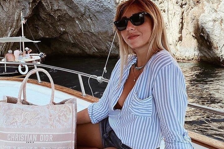 Around Capri by Gozzo: 3-Hour Private Boat Tour to the Blue Grotto and Hidden Caves photo 3
