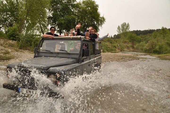 Taurus Hills Jeep Safari: Side to Green Lake and Waterfall Adventure photo 3