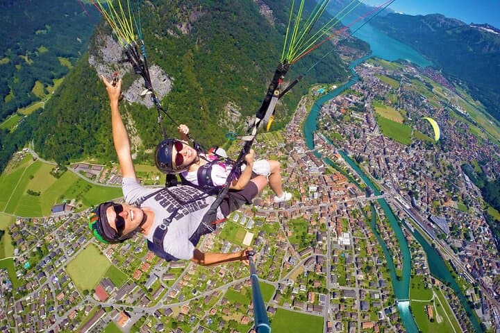 Paragliding Over Interlaken: Full-Day Alpine Flight and Sightseeing from Zurich photo 2