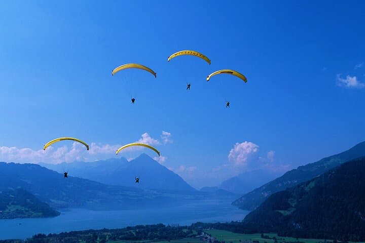 Paragliding Over Interlaken: Full-Day Alpine Flight and Sightseeing from Zurich photo 3