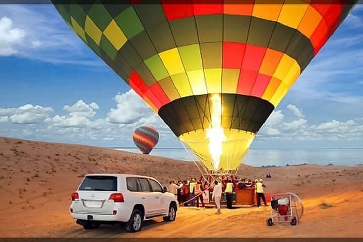 Sunrise Hot-Air Balloon Over Dubai Desert (Transfers Included) photo 2