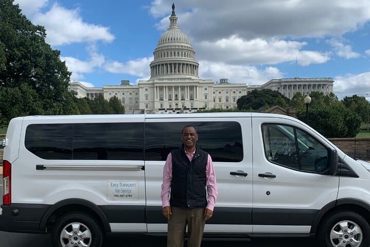 Moonlight Monuments: Private 3-Hour Night Tour of Washington DC