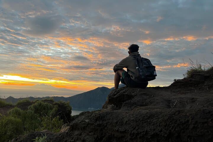 Mount Batur Sunrise Trek: Practical Guide to Bali's Iconic Volcanic Hike photo 3
