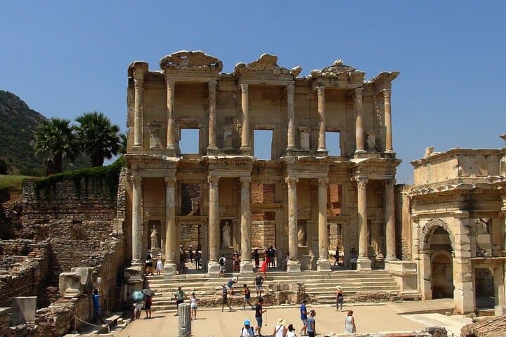 4-Day Turkey Highlights: Cappadocia Hot-Air Balloons, Ancient Ephesus & Pamukkale Travertines photo 4