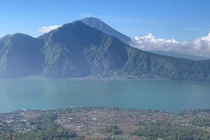 Three-Volcano Hike Bali: Batur, Agung & Ijen in 6 Days photo 5