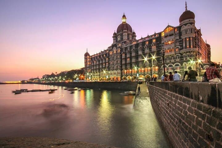 Explore Mumbai's Nightlife: A Cultural Odyssey After Dark