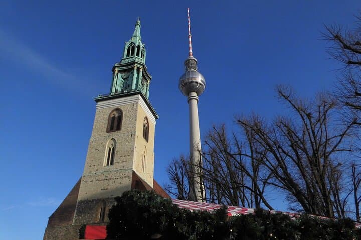 Private Custom 3-Hour Berlin Tour by Car with Hotel Pickup photo 3