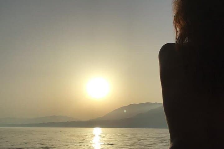 Cruise the Costa del Sol: 2-Hour Sailing from Puerto Banús, Marbella photo 6