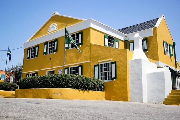 Willemstad Private 3-Hour Tour — Forts, Flamingos & Blue Curaçao Tastes photo 3