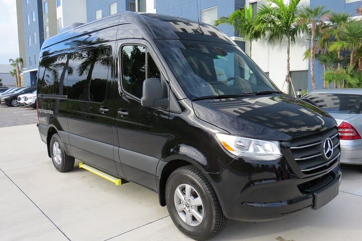 Private Transfer from Miami Airport to Miami Hotels & Port — Reliable Door-to-Door Ride