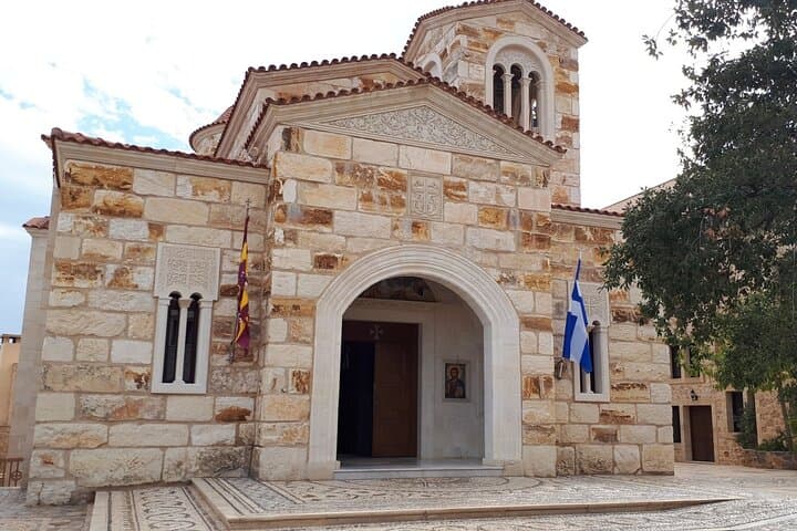 Chania Private Tour — Therisso Gorge, Historic Monasteries & Mountain Taverns photo 4
