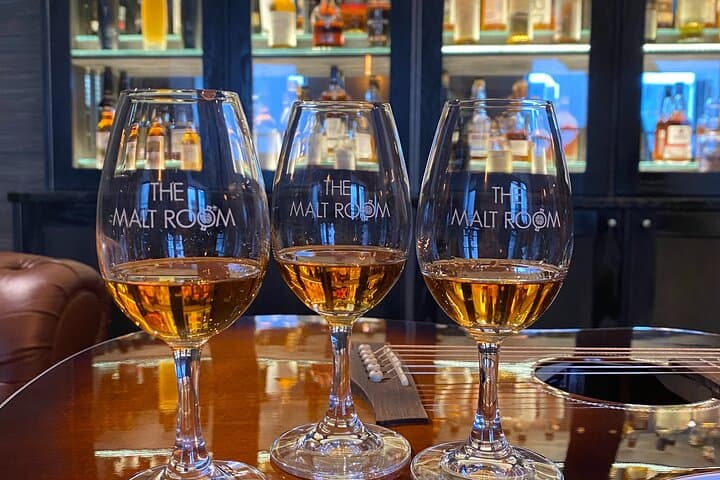 Whisky & Song at The Malt Room — Inverness Whisky Tasting with Live Folk Music photo 4