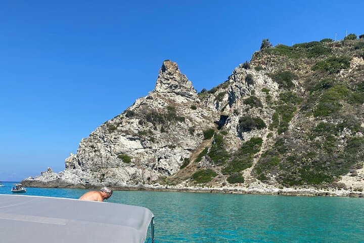 Tropea to Capo Vaticano Sunset Boat Tour — 3-Hour Shared Cruise & Snorkel photo 5