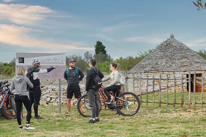 Vodnjan E‑Bike Tour: Olive Groves, Hidden Beaches & Istrian Wine Tasting photo 5