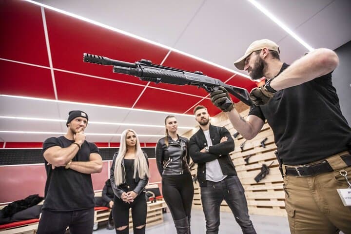 Prague All-Inclusive Shooting Experience: Private Range, Transport & Snacks photo 4