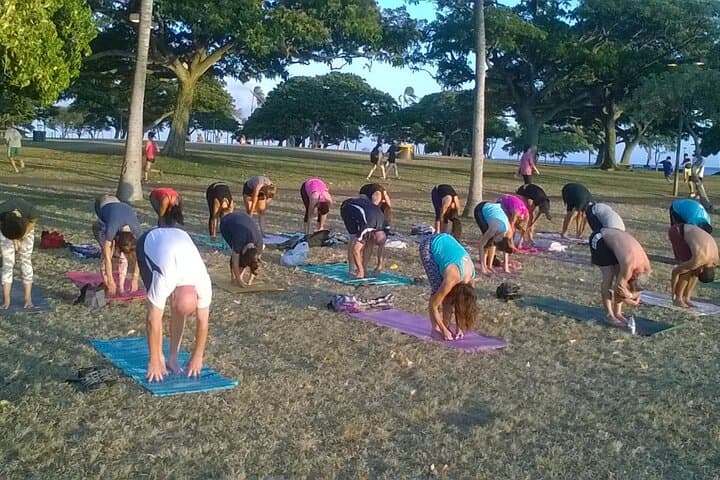 Sunset Yoga Flow at Magic Island, Ala Moana Park — Honolulu Beach Class photo 3