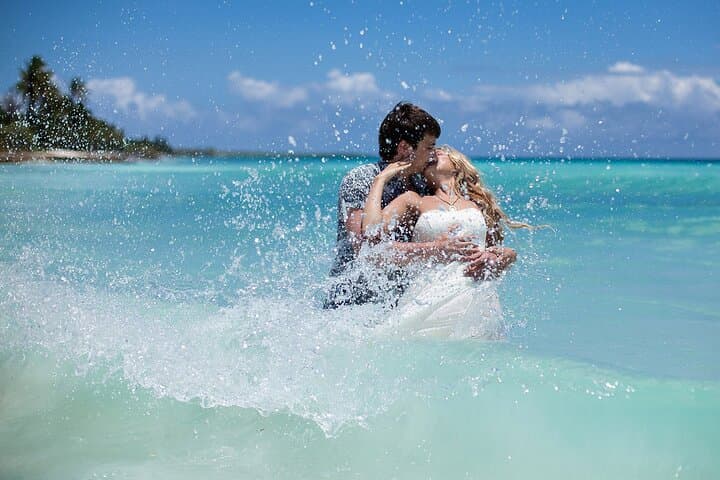 Bavaro Beach Professional Photo Session — Punta Cana Beach Photoshoot photo 2