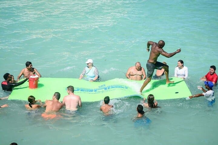 Punta Cana Catamaran Cruise with Snorkeling, Scuba and Natural Pool photo 2