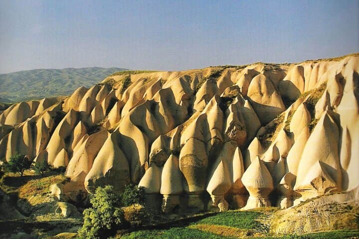 Outdoor Yoga in Zemi Valley, Cappadocia: Morning Flow Among Fairy Chimneys photo 6