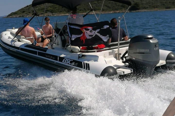 Zadar Private Sunset Speedboat Tour — Shoreline Sights, Sea Organ & Swim photo 2