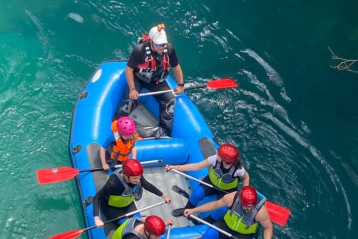 Extreme Rafting on Voidomatis River: 6km Adventure Through Vikos Gorge photo 3