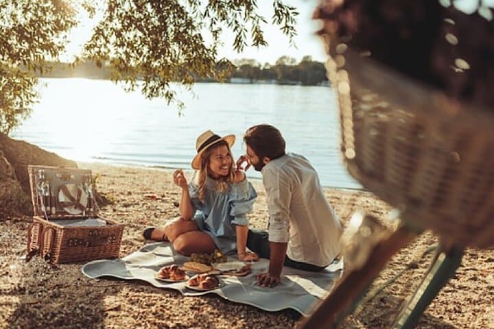 Camps Bay Beach Private Picnic — Luxe Shoreline Brunch in Cape Town photo 2