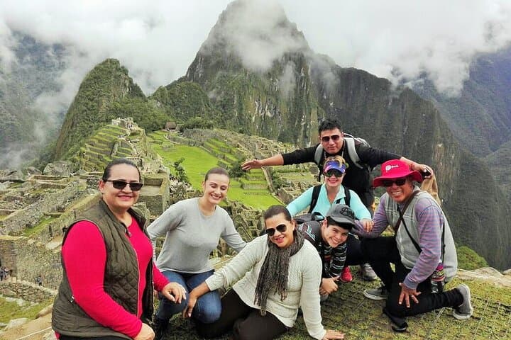 One-Day Machu Picchu by Expedition Train from Cusco — Full-Day Guide photo 5