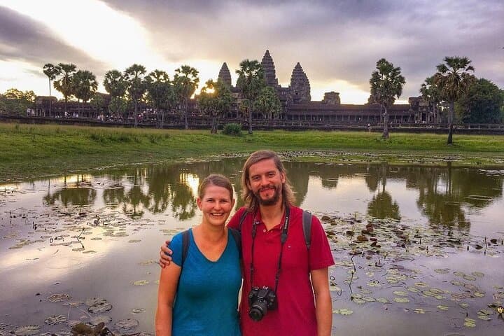 Sunrise at Angkor Wat: Private Full-Day Tour to Ta Prohm, Bayon & Angkor Thom
