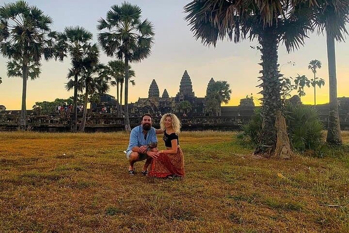 Angkor to the Jungle: 2-Day Private Temple Tour from Siem Reap