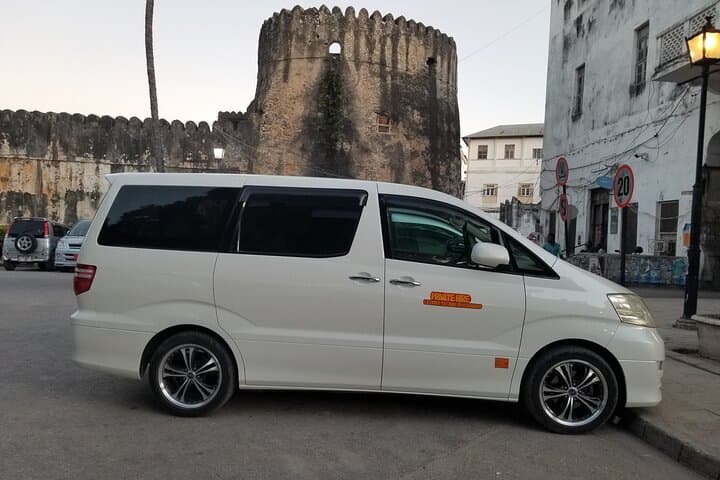 Private Airport & Hotel Transfers in Zanzibar — Fast, Customizable Pickup photo 4
